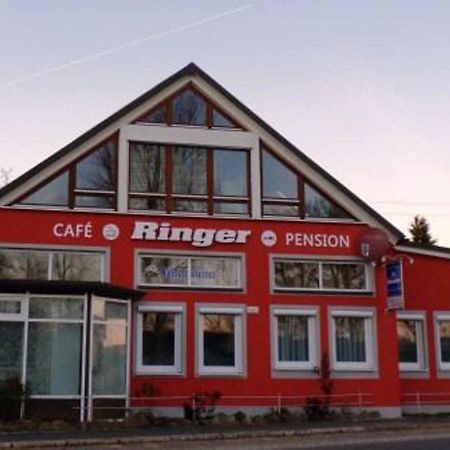 Cafe Und Pension Ringer Vilseck 外观 照片